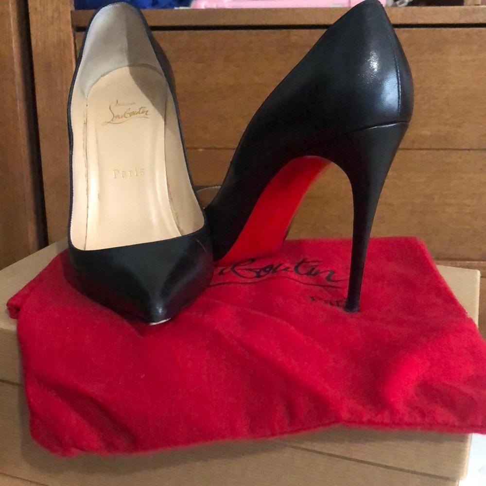 louboutin Pigalle Follies Black size 38